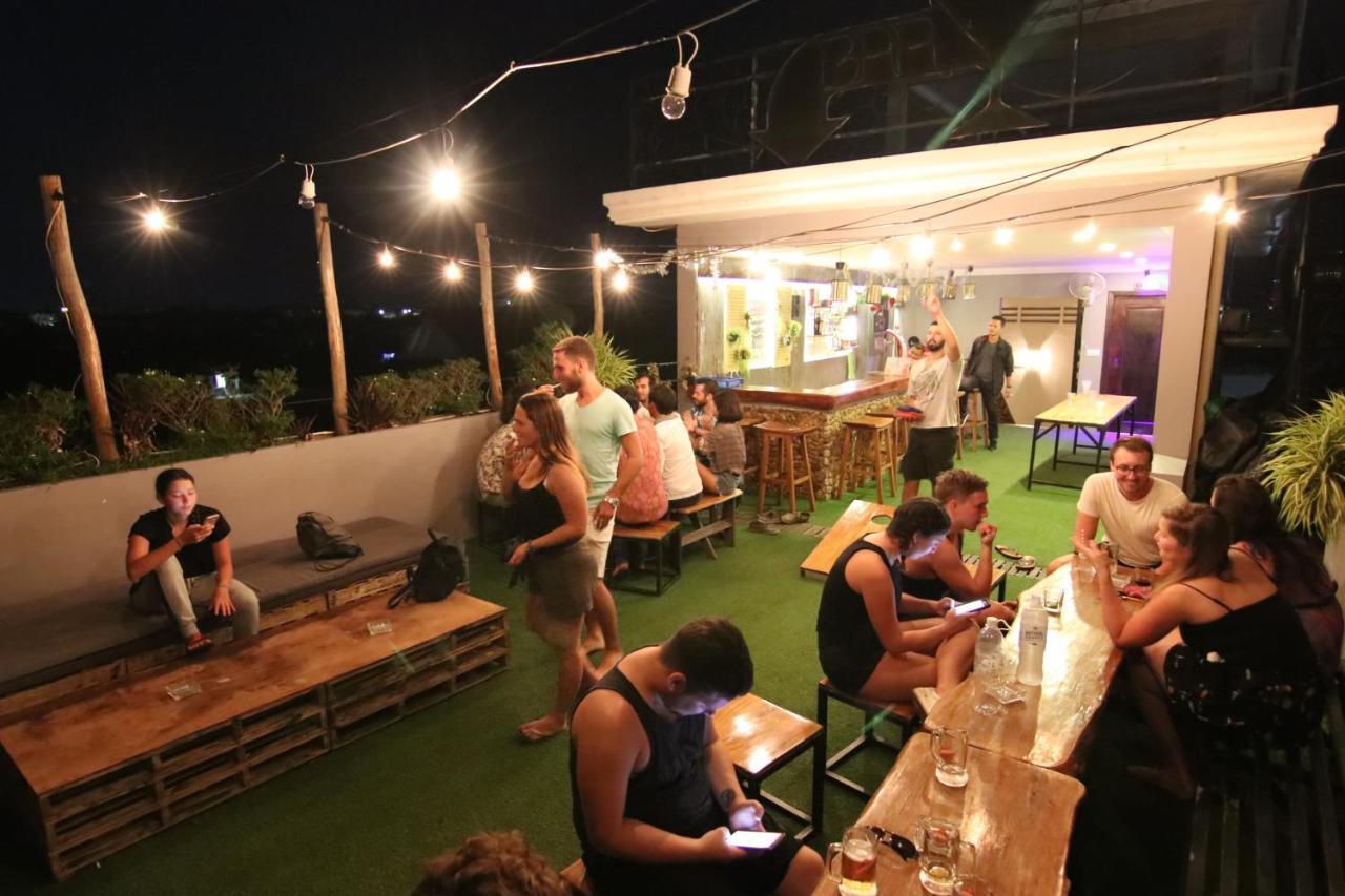 Mad Monkey Hostel Kampot (Adults Only) Luaran gambar